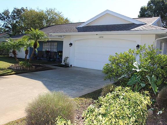 2nd image of 12218 Meadowbrook Ln
