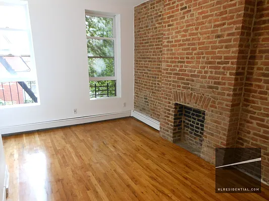 Rented by Highline Residential | media 30