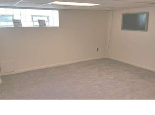 6615 Claridge St, Philadelphia, PA 19111