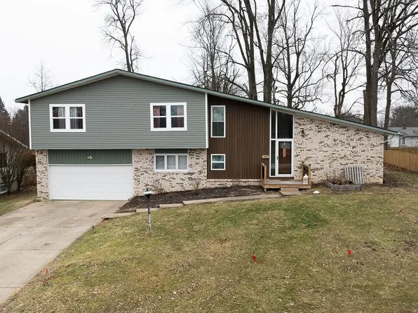 1971 Red Oak Dr, Mansfield, OH 44904