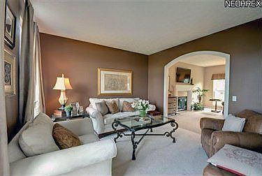 2nd image of 501 Waterford Ct
