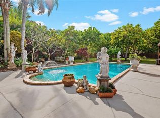 12650 SW 195th Ter, Miami, FL 33177