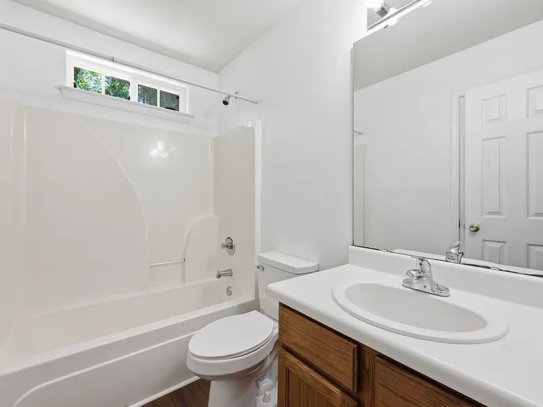 2872 Oasis Ln — Photo 9