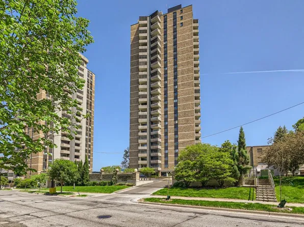 400 Groveland Ave APT 607, Minneapolis, MN 55403