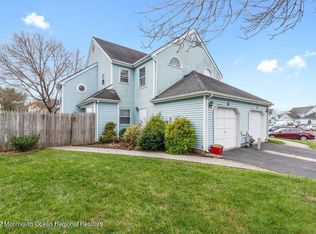 3 Harte Ct, Freehold, NJ 07728