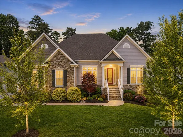 4198 Abernathy Pl, Harrisburg, NC 28075