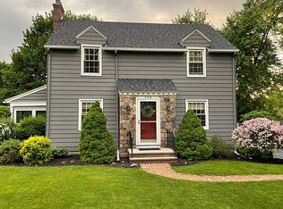 304 Maple Rd, Syracuse, NY 13219