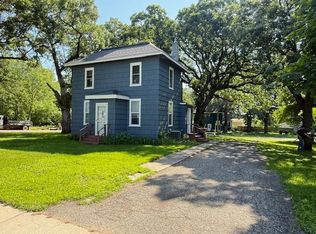 311 N Grove St, Redwood Falls, MN 56283