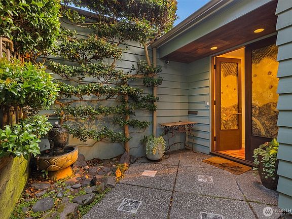 2nd image of 8917 Fauntleroy Way SW
