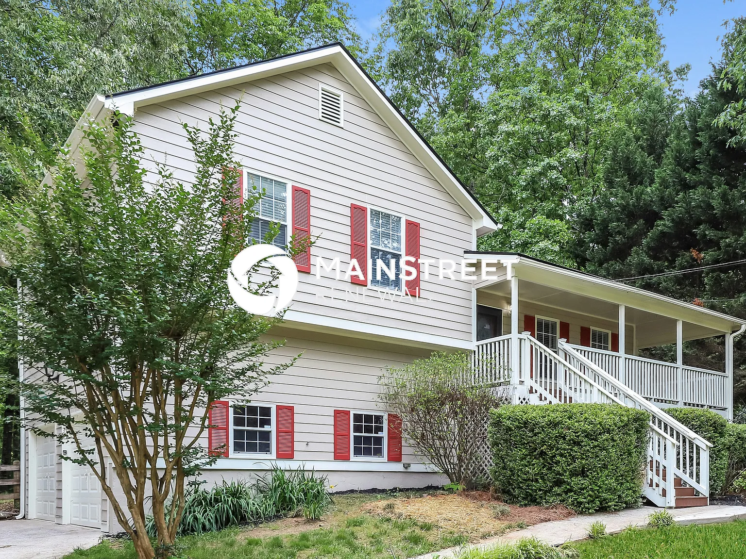 166 Thornbrooke Dr — Photo 2