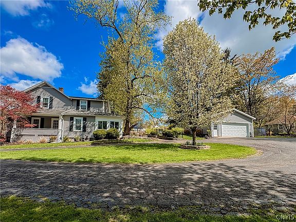 3rd image of 7222 Owasco Rd