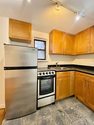 Rented by Waverly Realty Associates | media 15