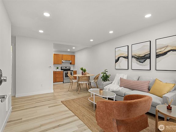 3rd image of 617 140th Street S #6