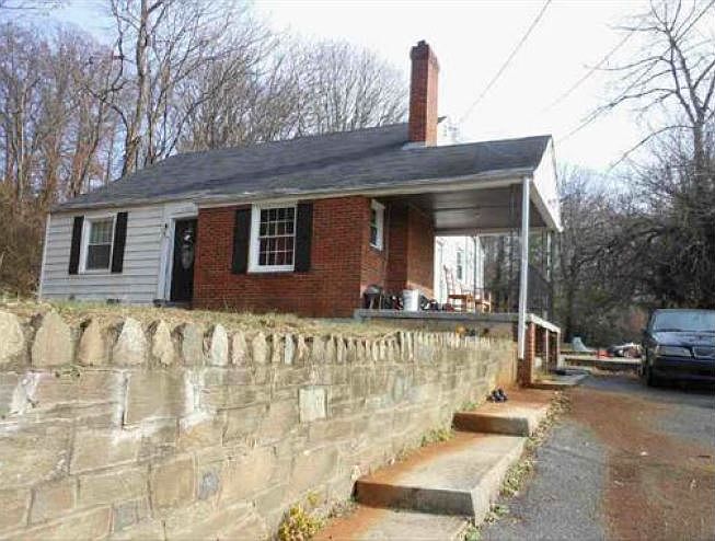 2nd image of 4700 Addison Dr