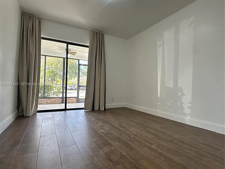 2312 S Cypress Bend Dr #107 — Photo 20