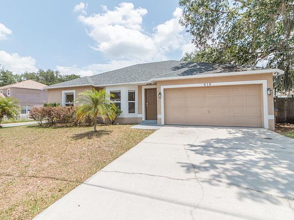 2nd image of 610 Floridian Dr