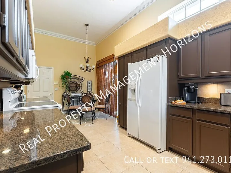 6815 Pleasant Hill Rd — Photo 6