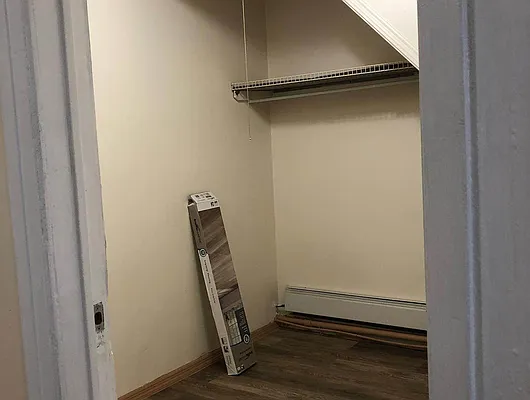 Rented by Irene Mihalios, LREB | media 20