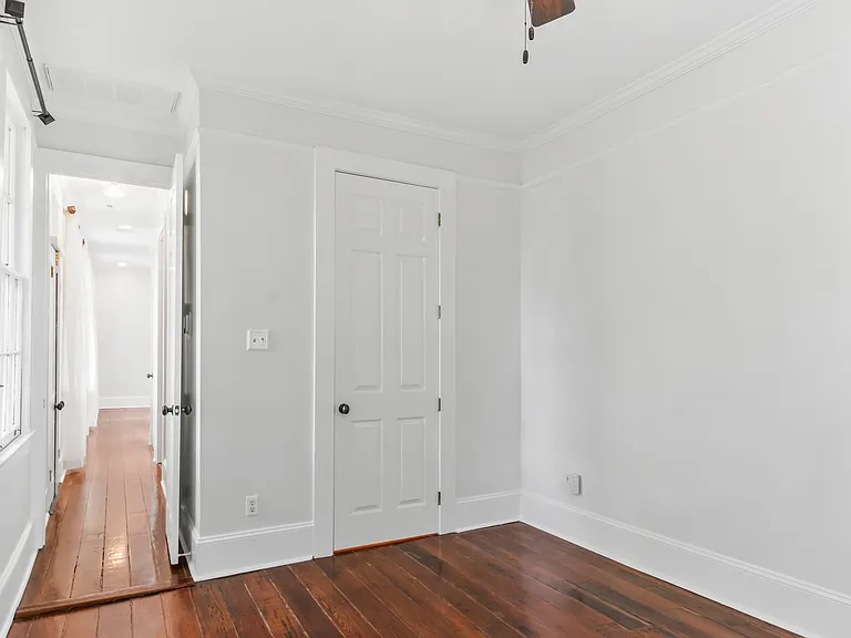 2217 Laurel St #4 — Photo 17