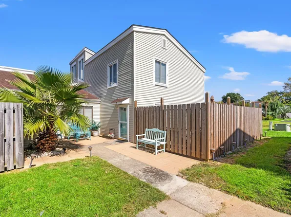 800 9th Ave. S #S4, North Myrtle Beach, SC 29582