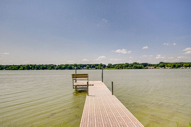 1st image of 27634 Lakewood Dr NW