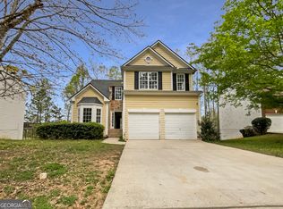 8107 Valleyridge Dr, Union City, GA 30291