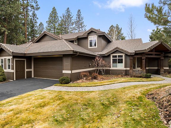 2nd image of 19469 Ironwood Cir