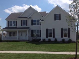 1153 Star Grass Ln, Aurora, IL 60506