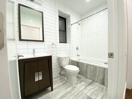 Rented by EastMount Realty LLC | media 50