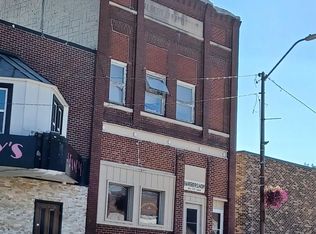 418 2nd St, Gladbrook, IA 50635