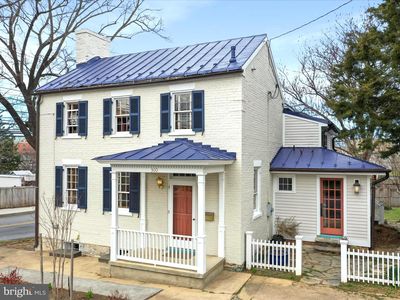 300 E Liberty St, Charles Town, WV, 25414