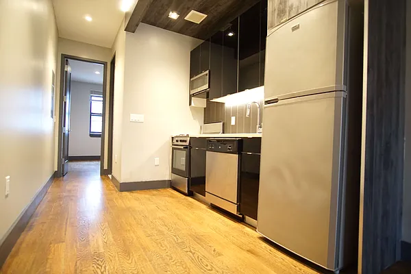 Rented by Lofts and Flats LLC | media 12