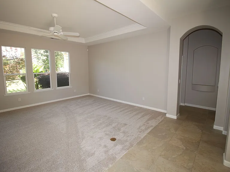 795 Heritage Ave — Photo 17
