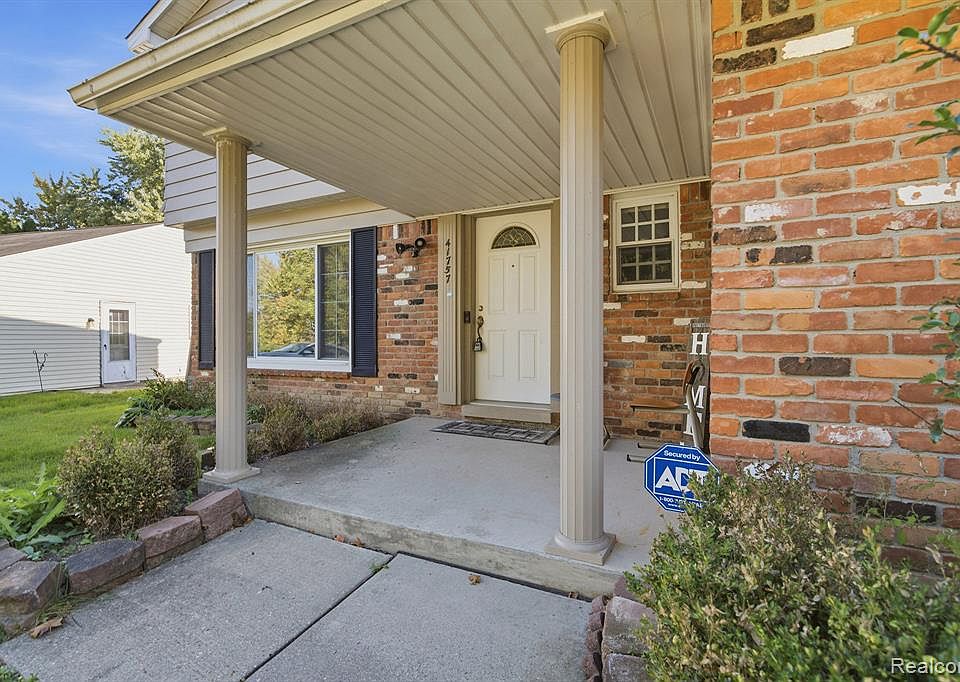 41757 Cherry Hill Rd, photo 5