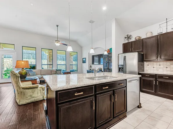 3415 Sweetgum Ln, Sachse, TX 75048