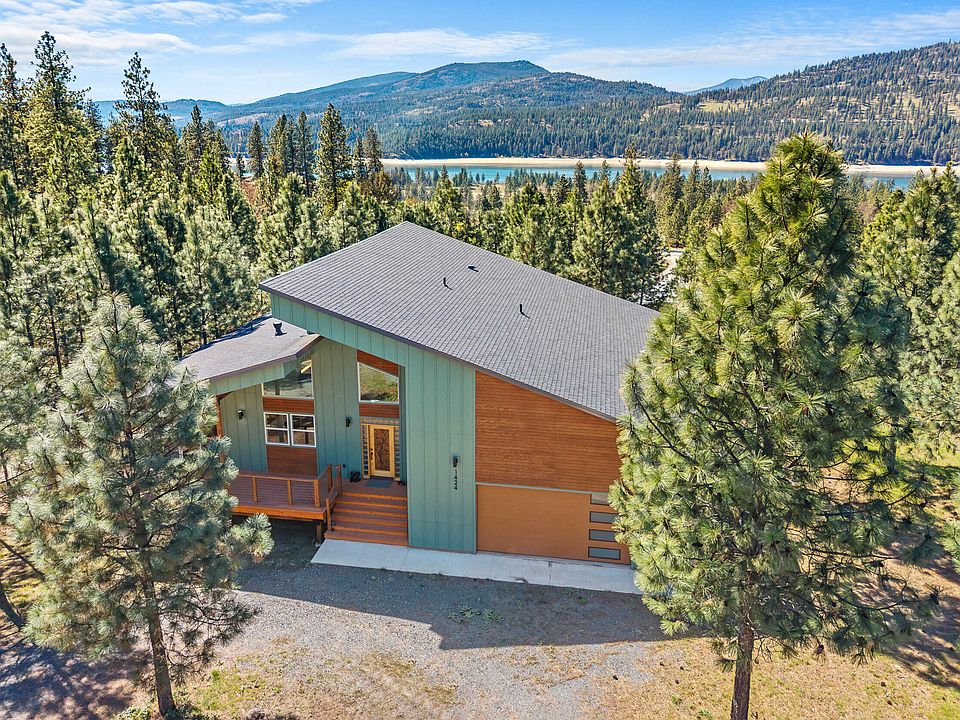 1st image of 1424 Sherman View Way