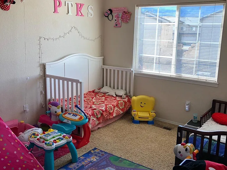 3807 Josephine Hts — Photo 10