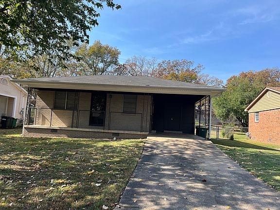 Exterior covered front porch