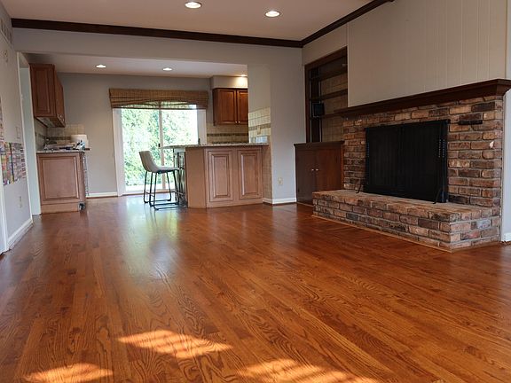 5th image of 8834 Morganraiders Ln