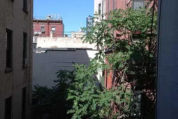 Rented by Buchbinder & Warren | media 16