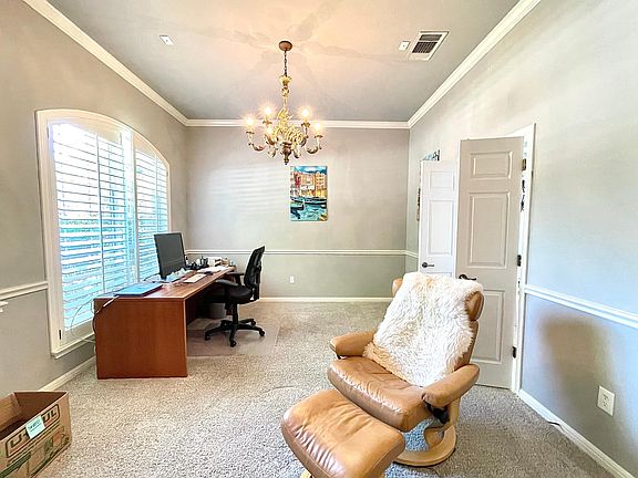 5th image of 2114 Burnie Bishop Pl