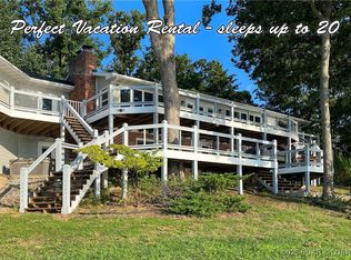 393 Gardenia Cir, Sunrise Beach, MO 65079