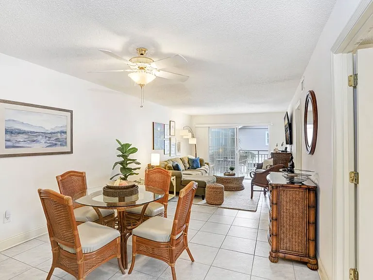 708 Gulf Blvd #A — Photo 8
