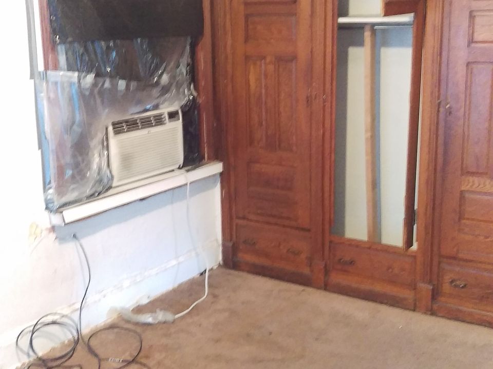2nd image of 2225 S Felton St