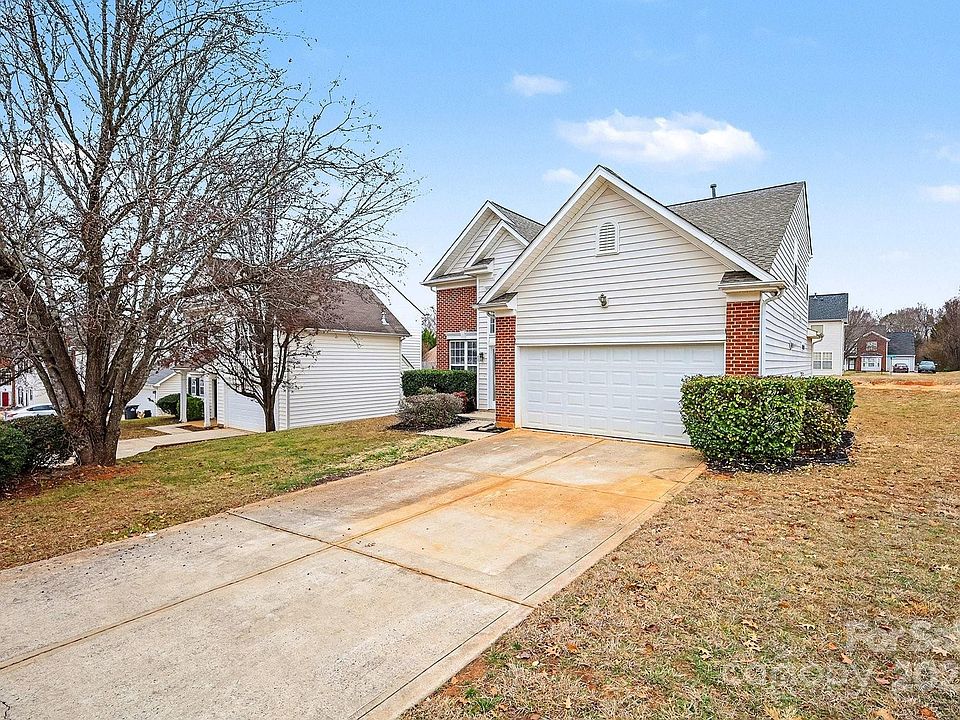 1st image of 11935 Misty Pine Ct