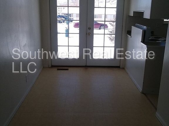 5th image of 113 Skyline Dr APT A