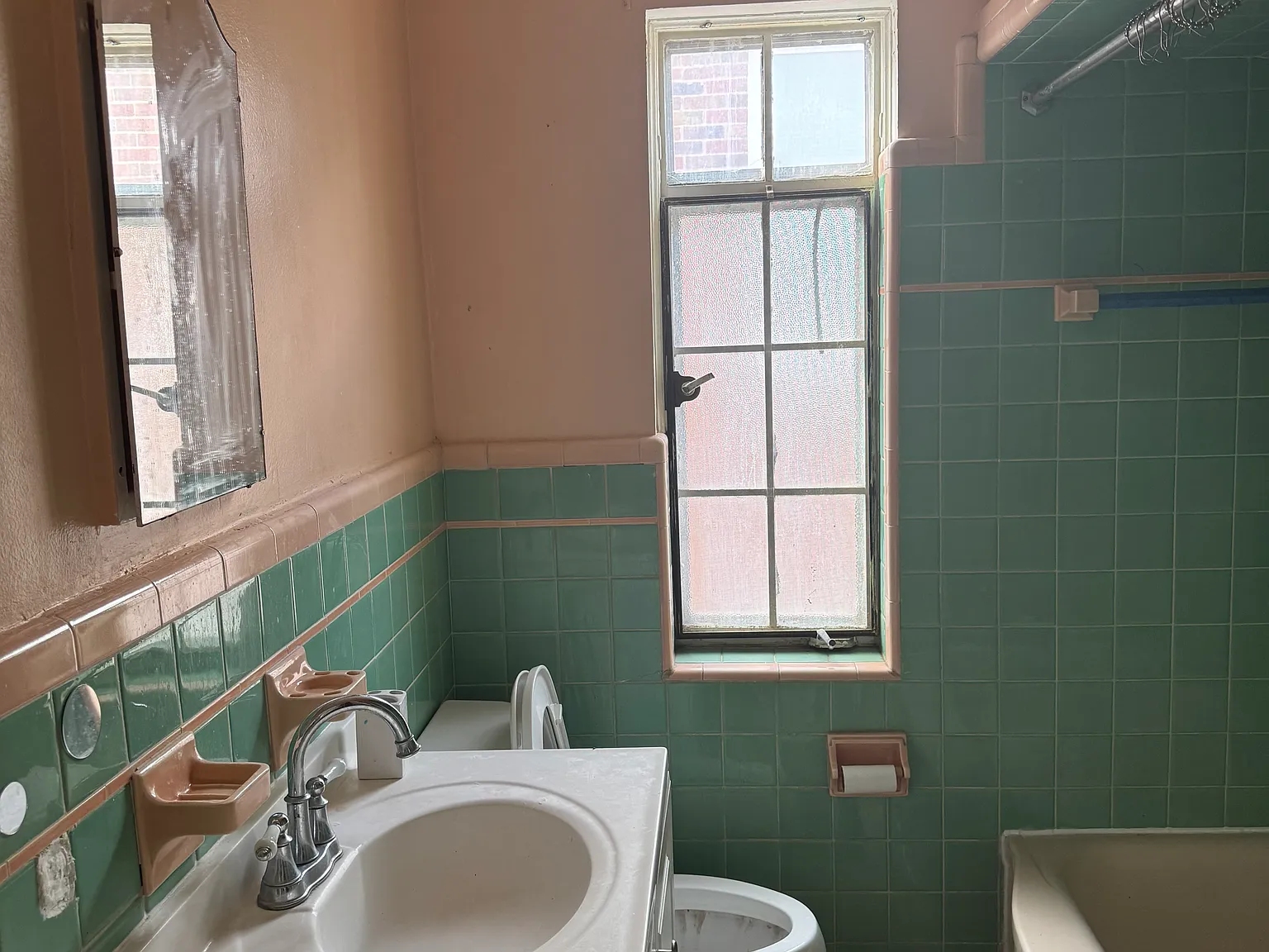 1 bed, $750 — Photo 3