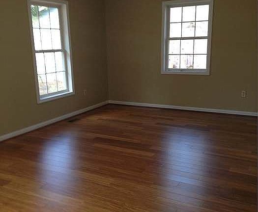5th image of 45 Greenridge Dr