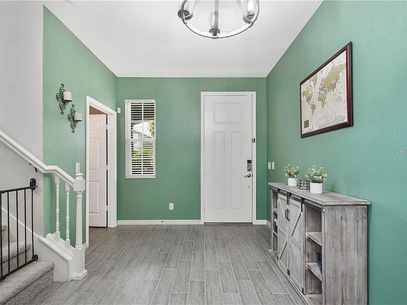 3rd image of 8003 Rail St