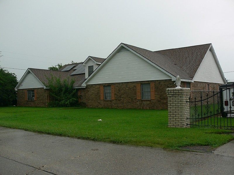 1st image of 110 Ann Carol St